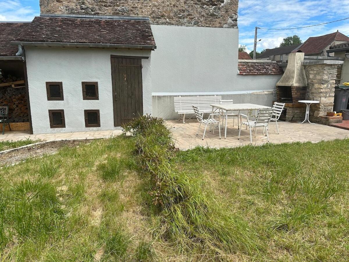 Maison Du Vignoble A 5 Minutes De Chablis Beine ภายนอก รูปภาพ